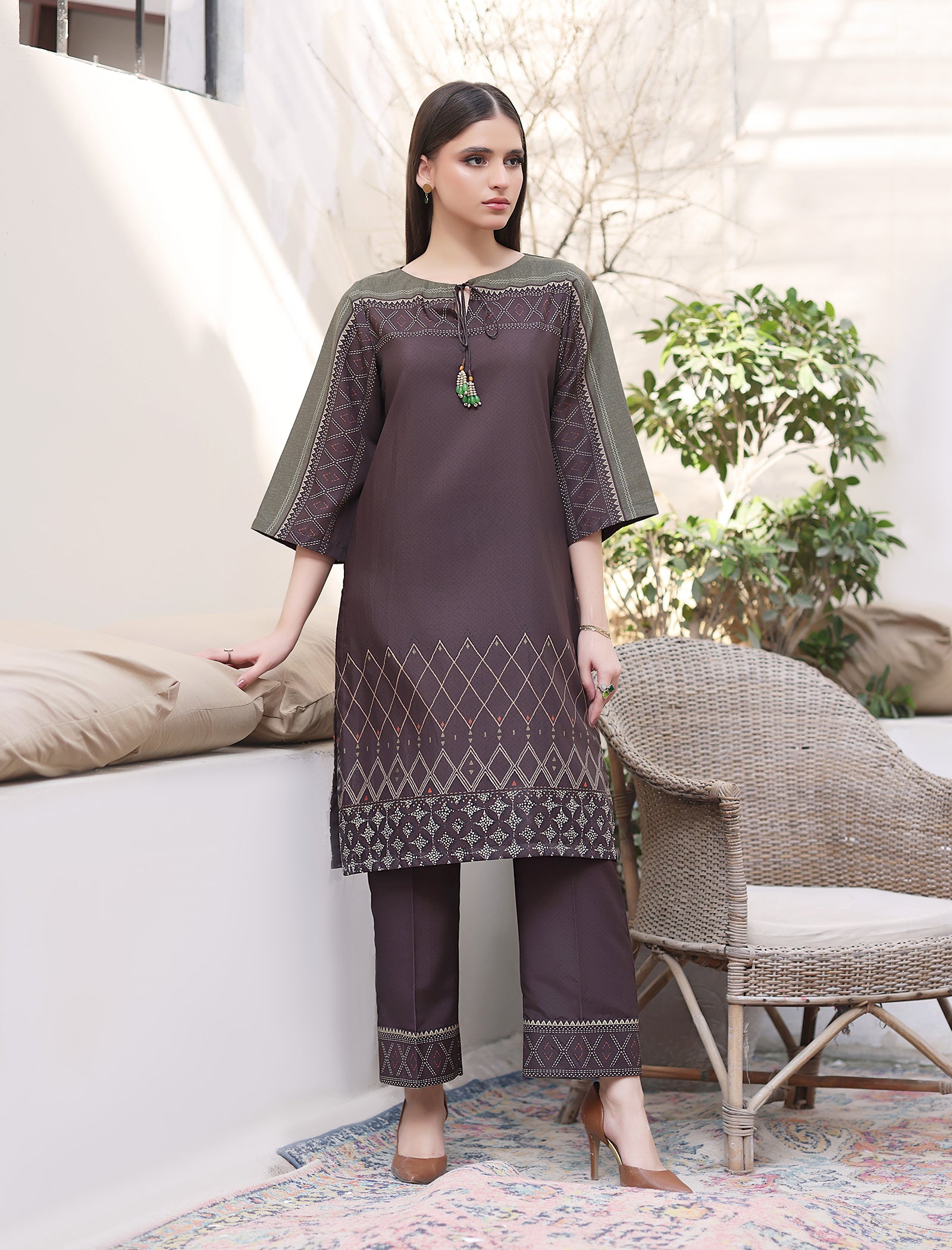 Boho Brown Main image