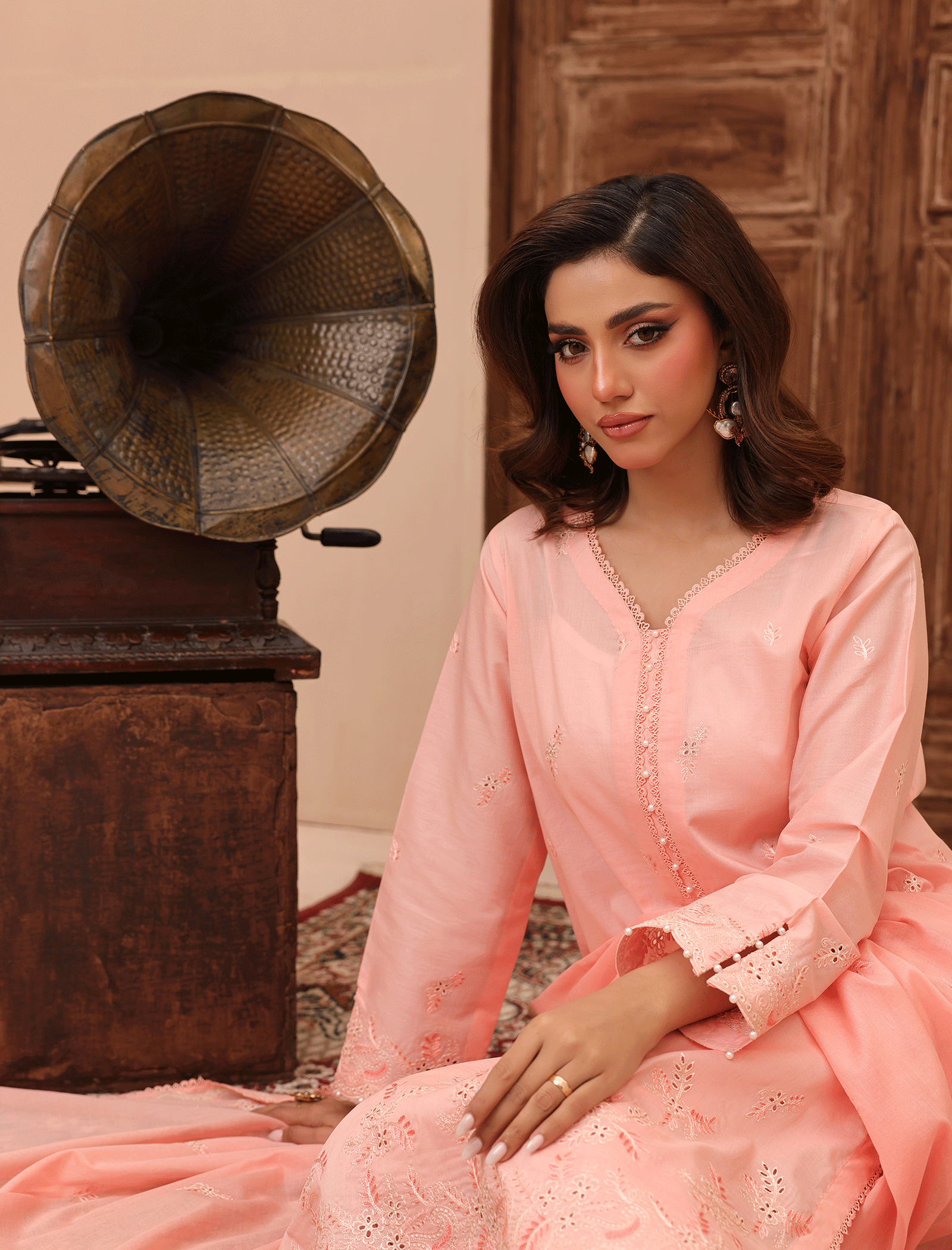 3 Pc Formal Suit Secondary image