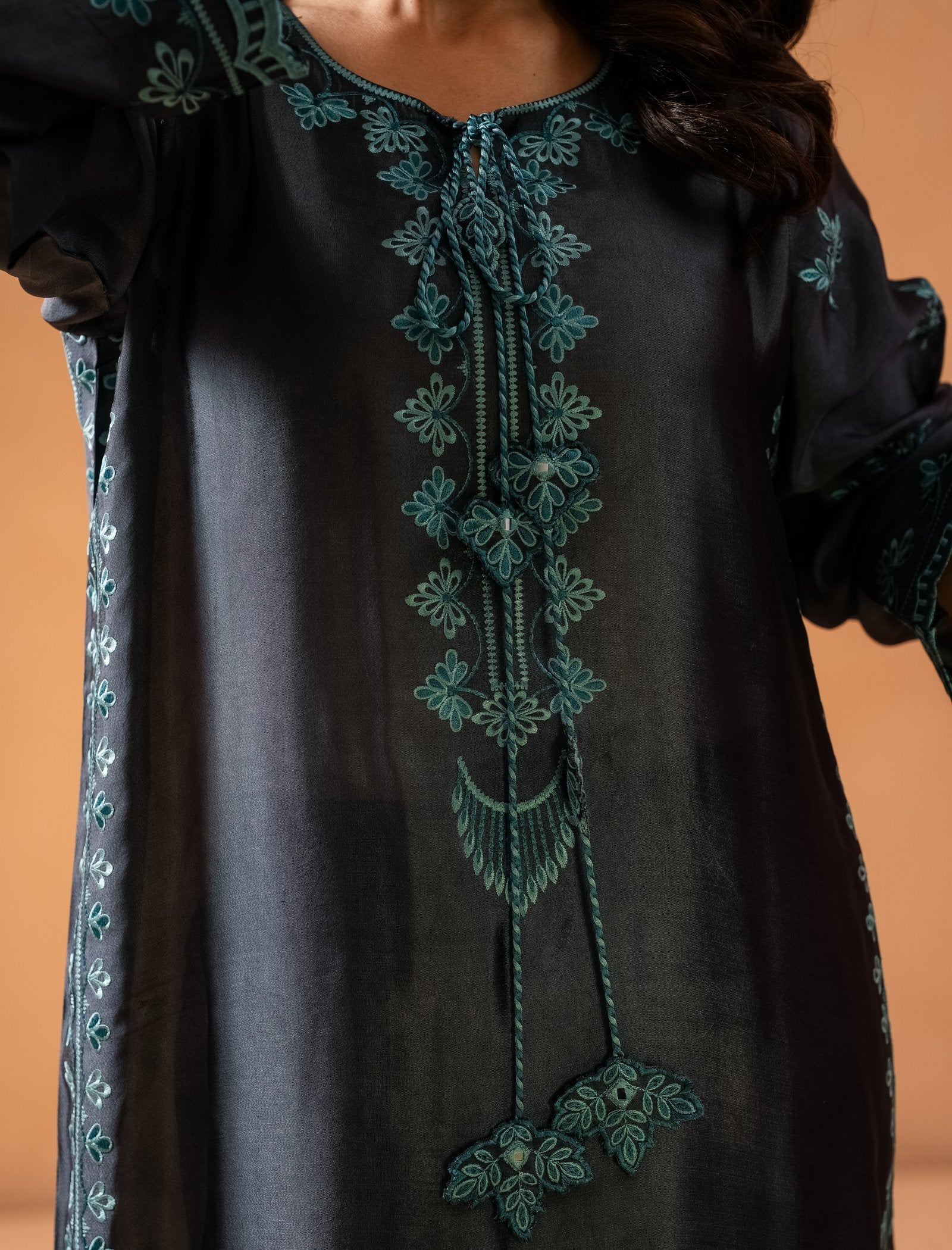 Grey Kaftaan | 3 Pc Secondary image
