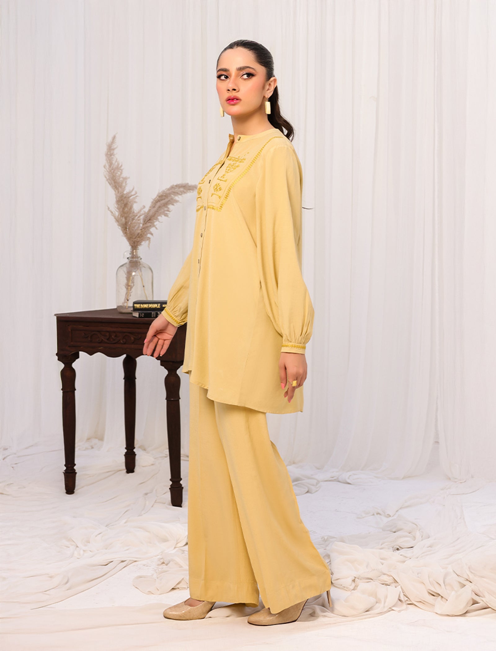 2 Pc Formal Co-Ord Set Secondary image